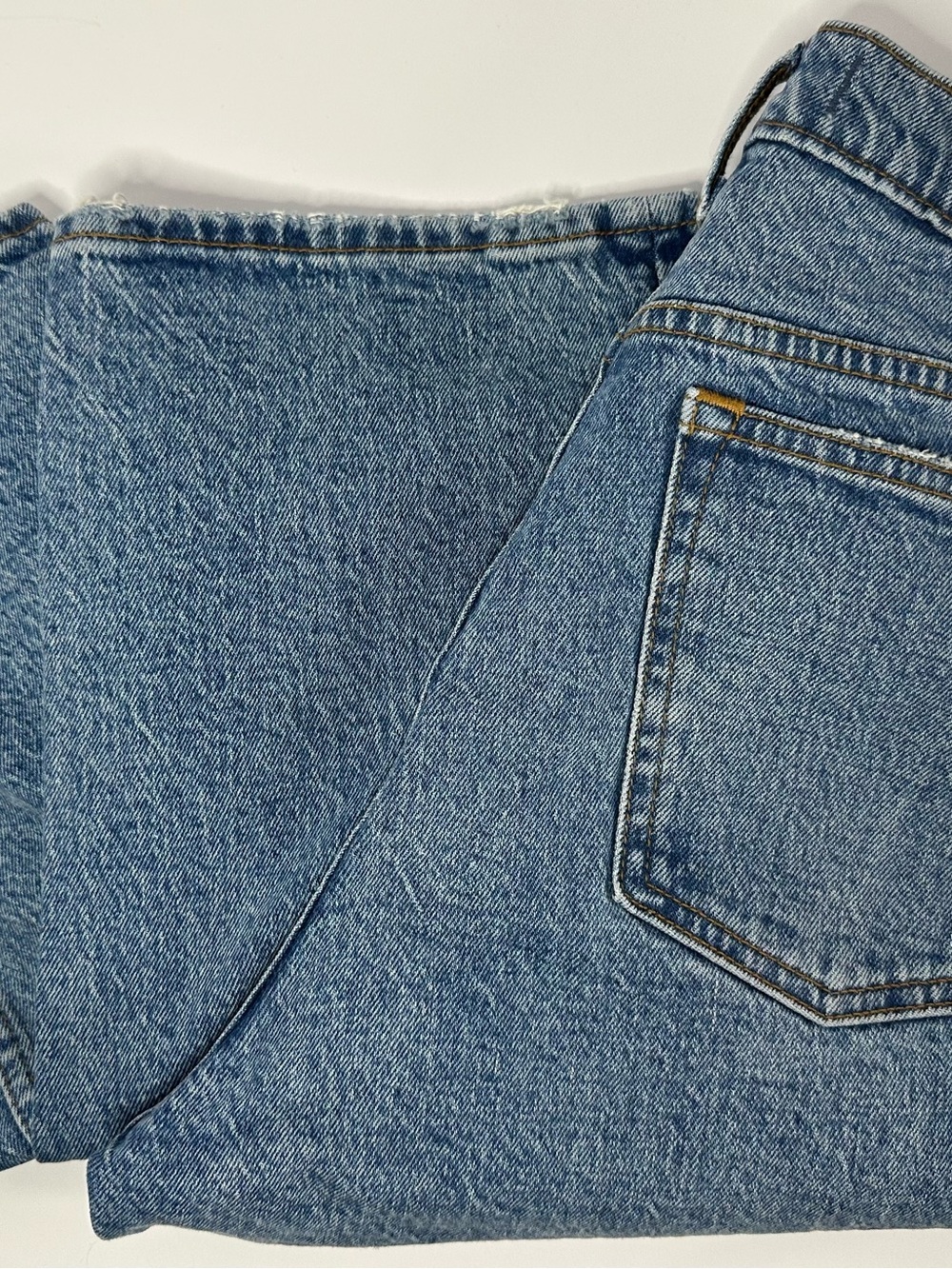 Abercrombie & Fitch Women’s THE STRAIGHT curve love - mid rise Denim Jeans - Picture 2 of 5